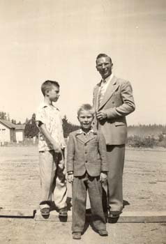 11 John with boys 1949